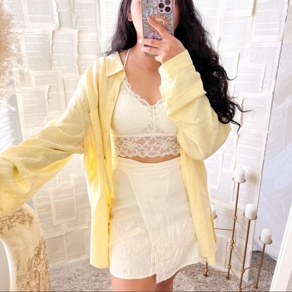 VINTAGE Cream Embroidery Mini Wrap Skirt - Picture 4 of 15